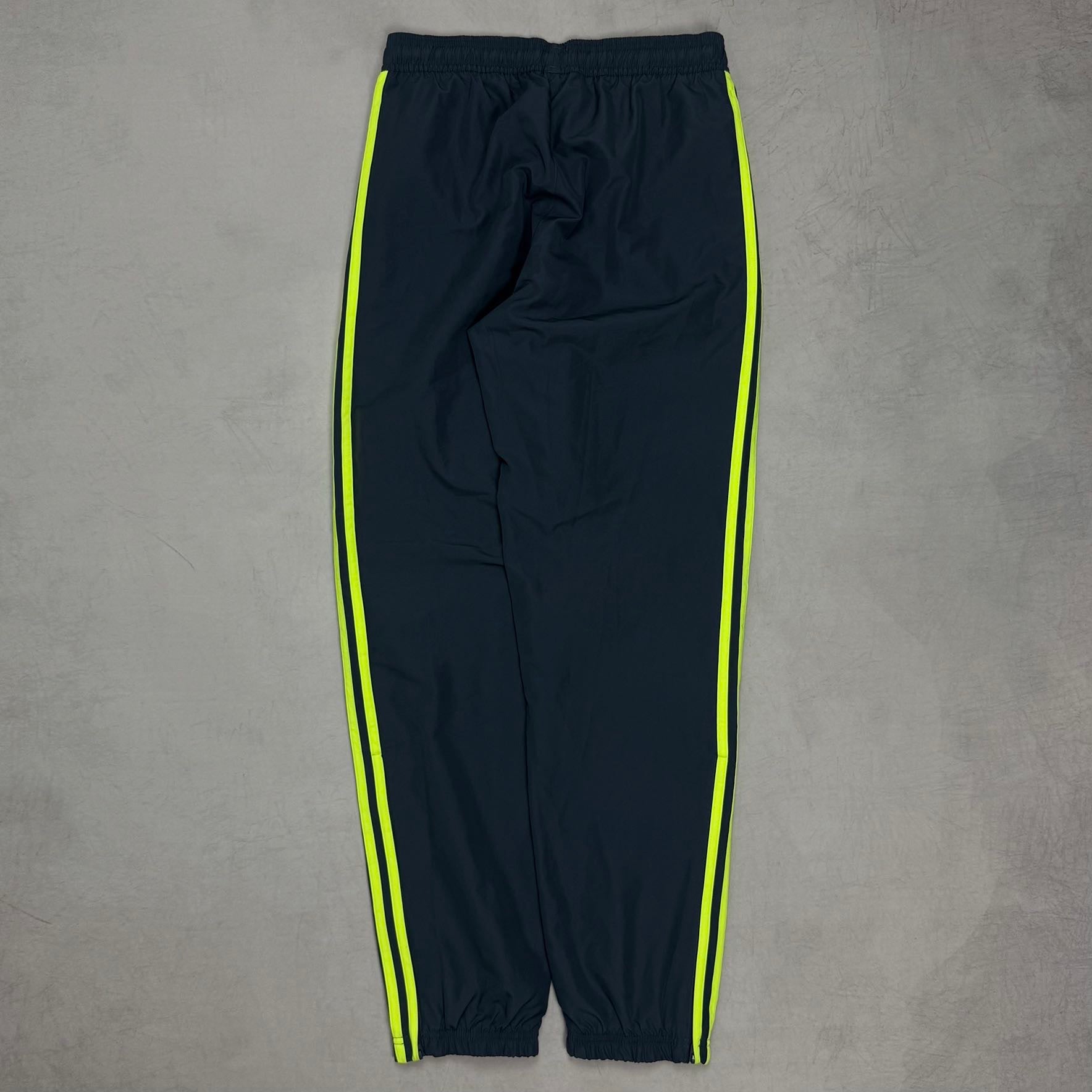 Adidas Real Madrid 2015 Tracksuit S NEW WITH TAGS - 86.airsteals