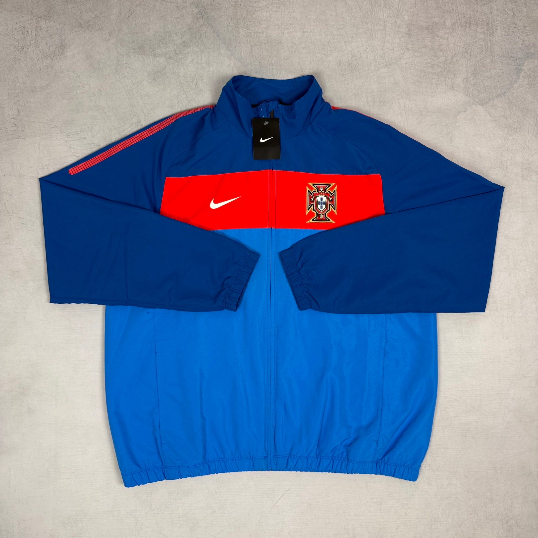 Nike Portugal "WorldCup" 2010 Tracksuit XL BNWT - 86.airsteals