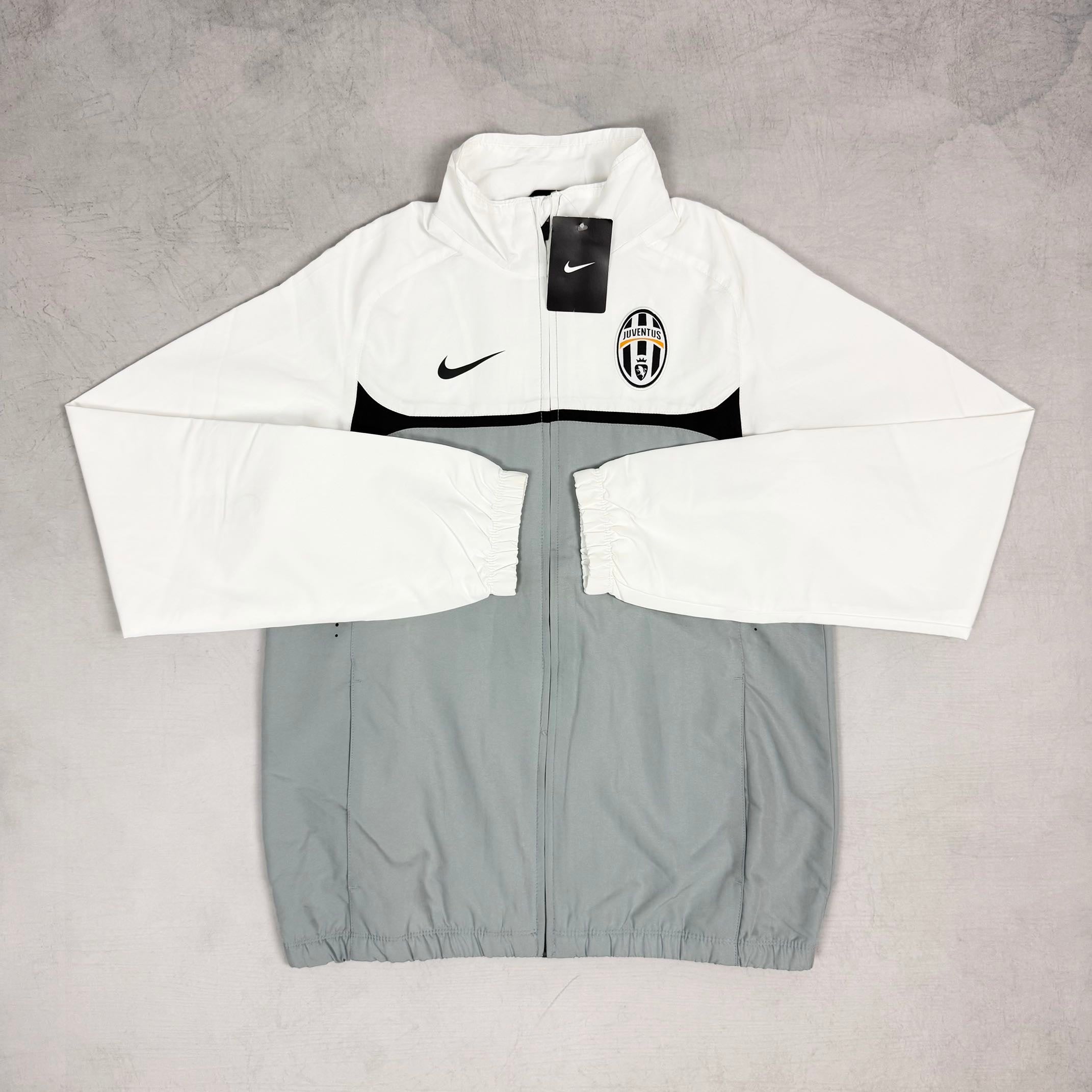 Nike Juventus Turin 2010 Tracksuit S BNWT - 86.airsteals