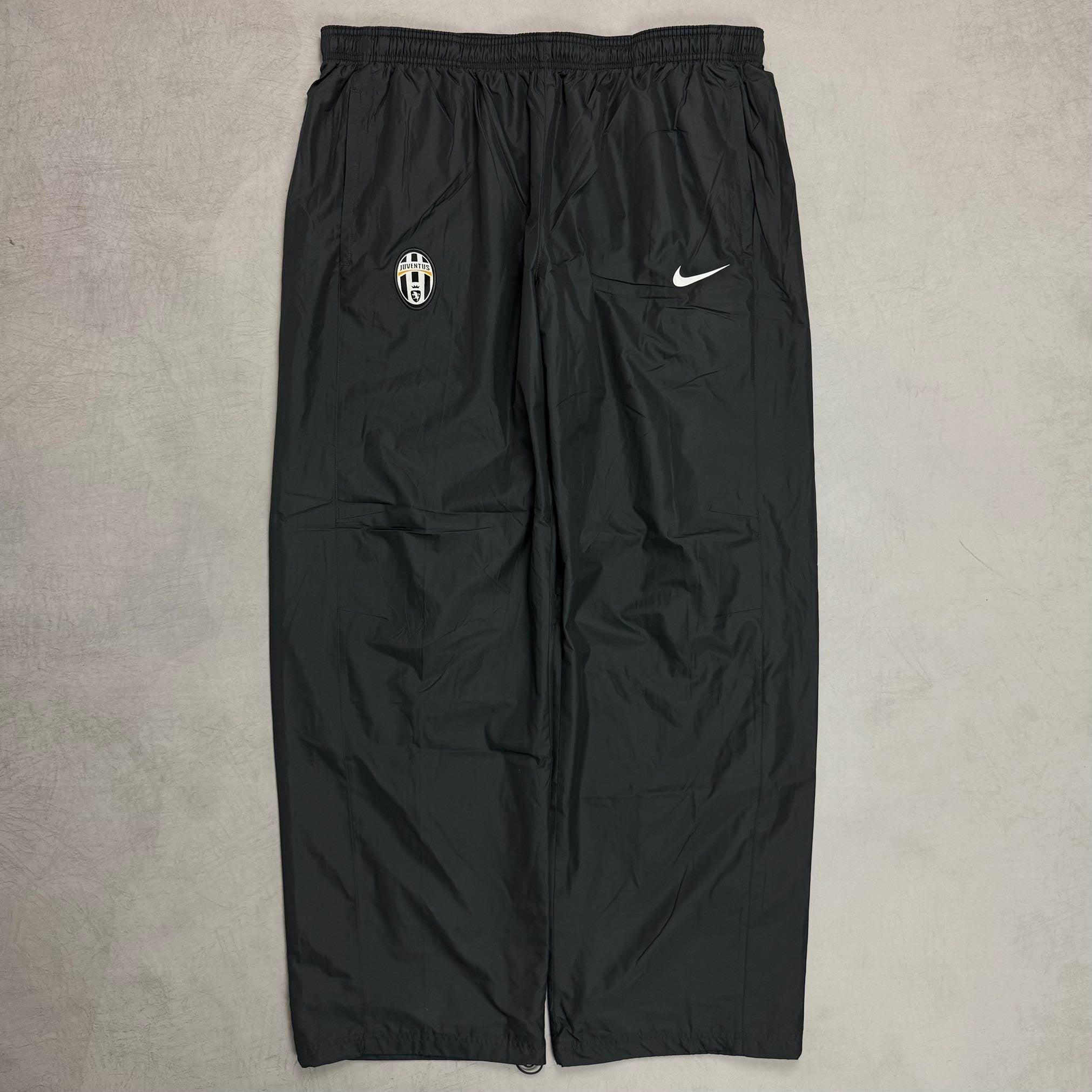 Nike Juventus Turin 2010 Tracksuit XXL NEW WITH TAGS - 86.airsteals