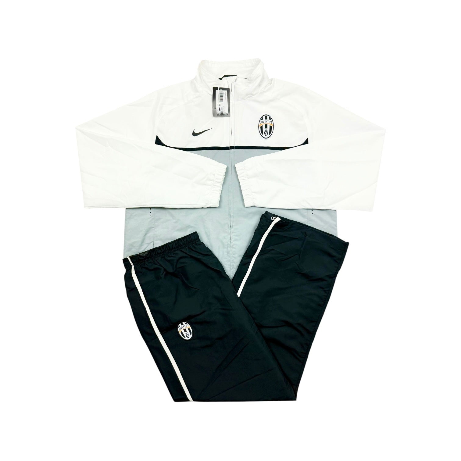 Nike Juventus Turin 2010 Tracksuit XXL NEW WITH TAGS - 86.airsteals