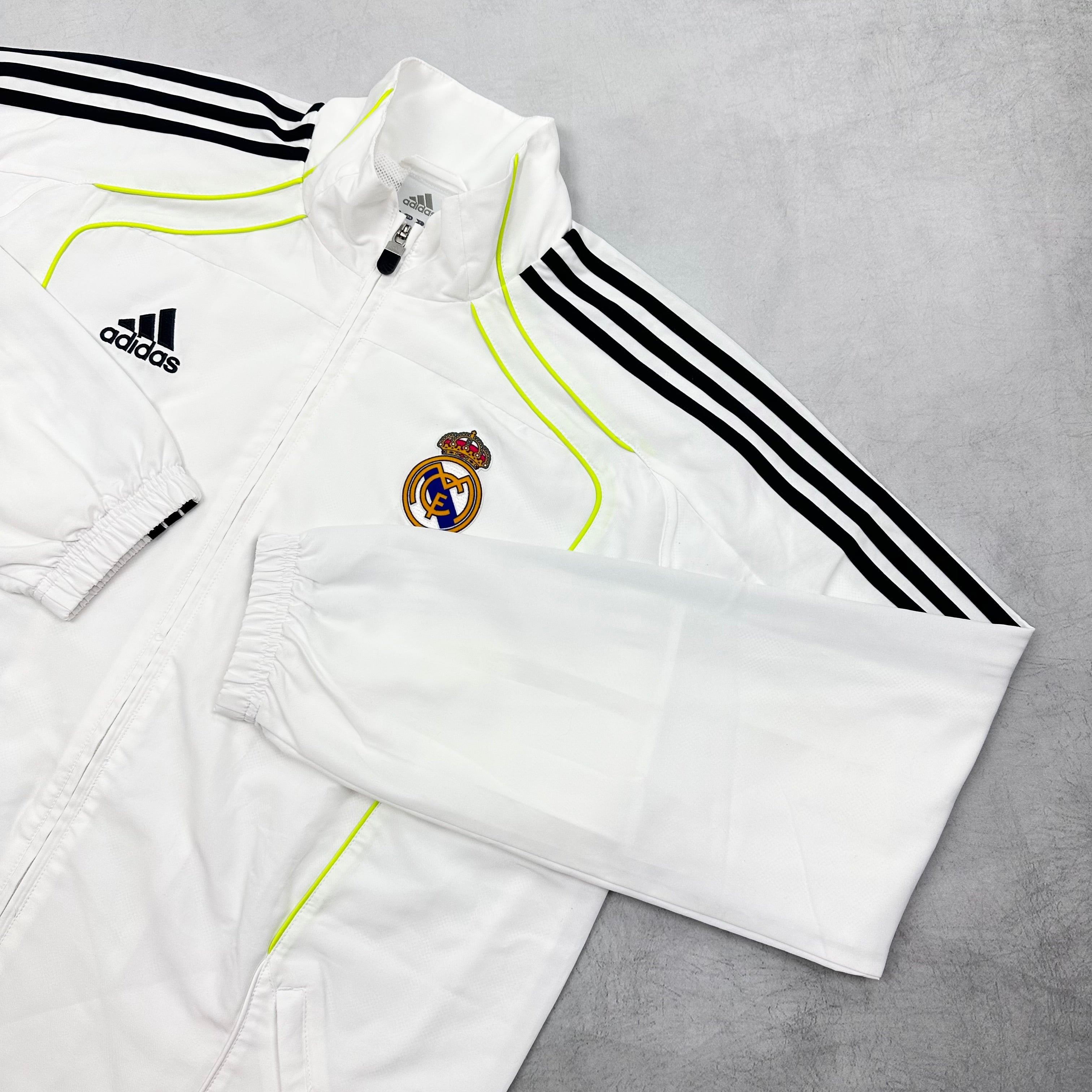 Adidas Real Madrid Tracksuit XL - 86.airsteals