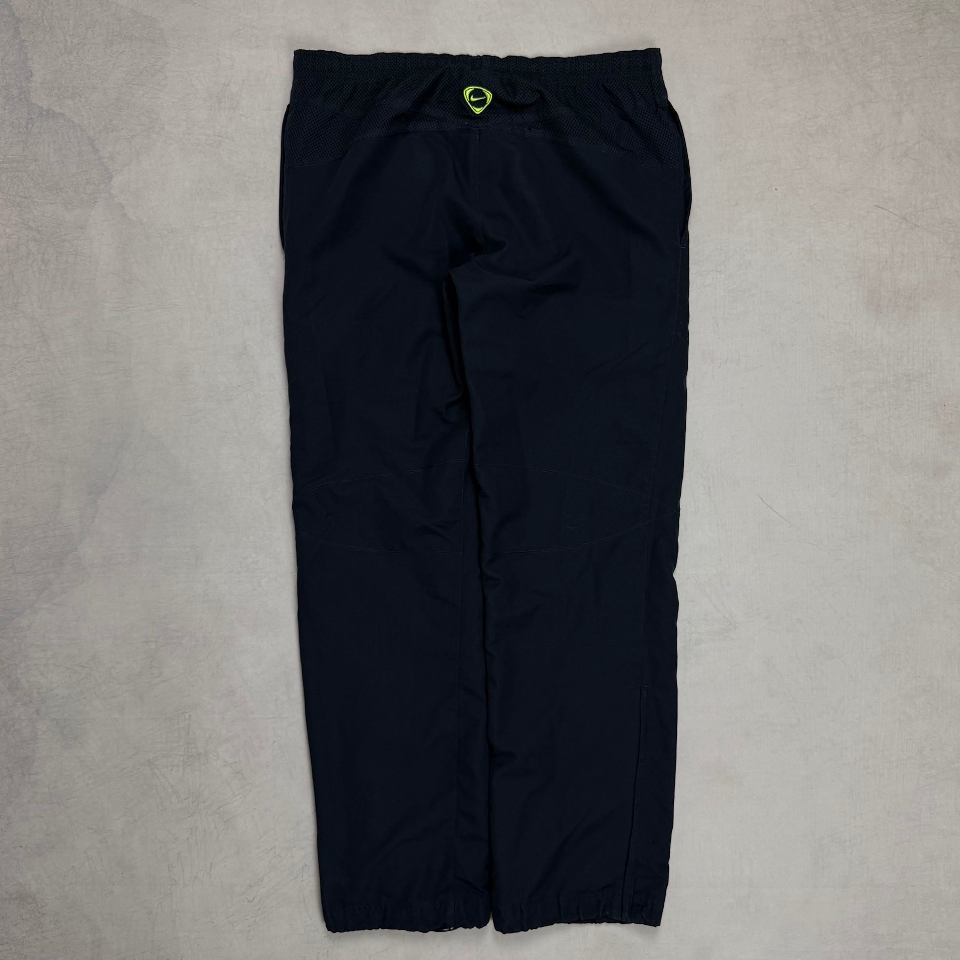 Nike Barcelona "Spellout" 2007 Tracksuit S