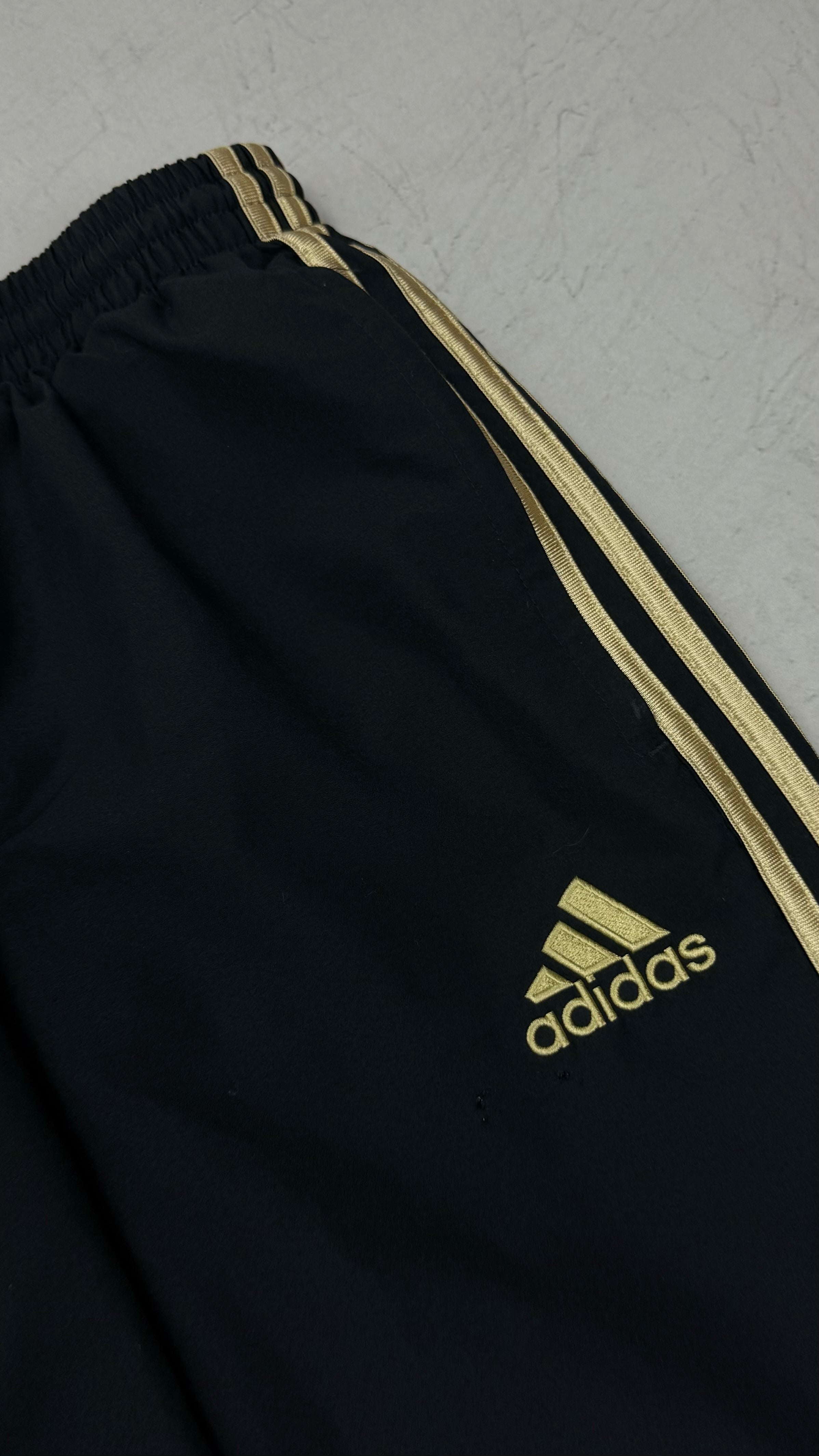 Adidas AC Milan Tracksuit XS - 86.airsteals