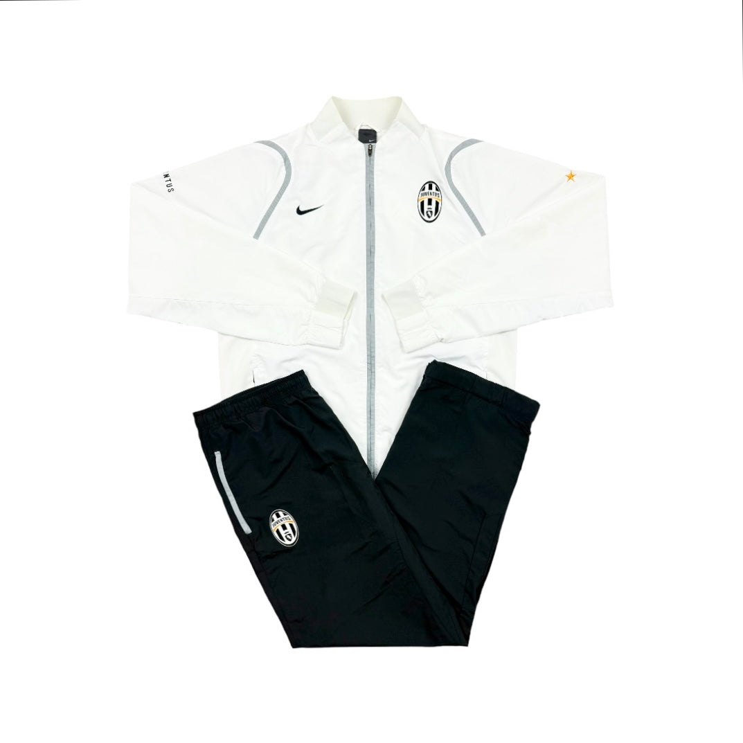 Nike Juventus Turin Tracksuit L - 86.airsteals