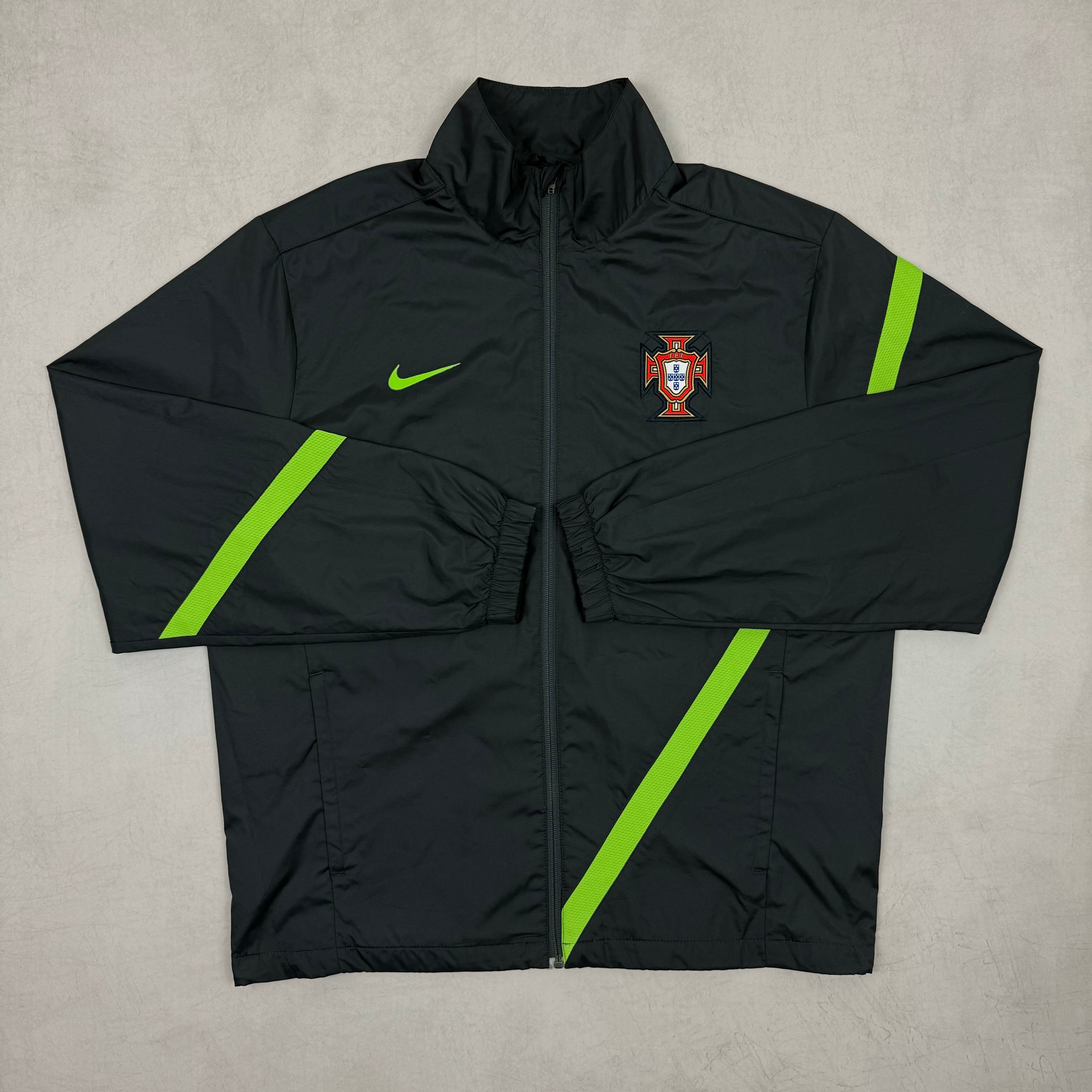 Nike Portugal Tracksuit L - 86.airsteals