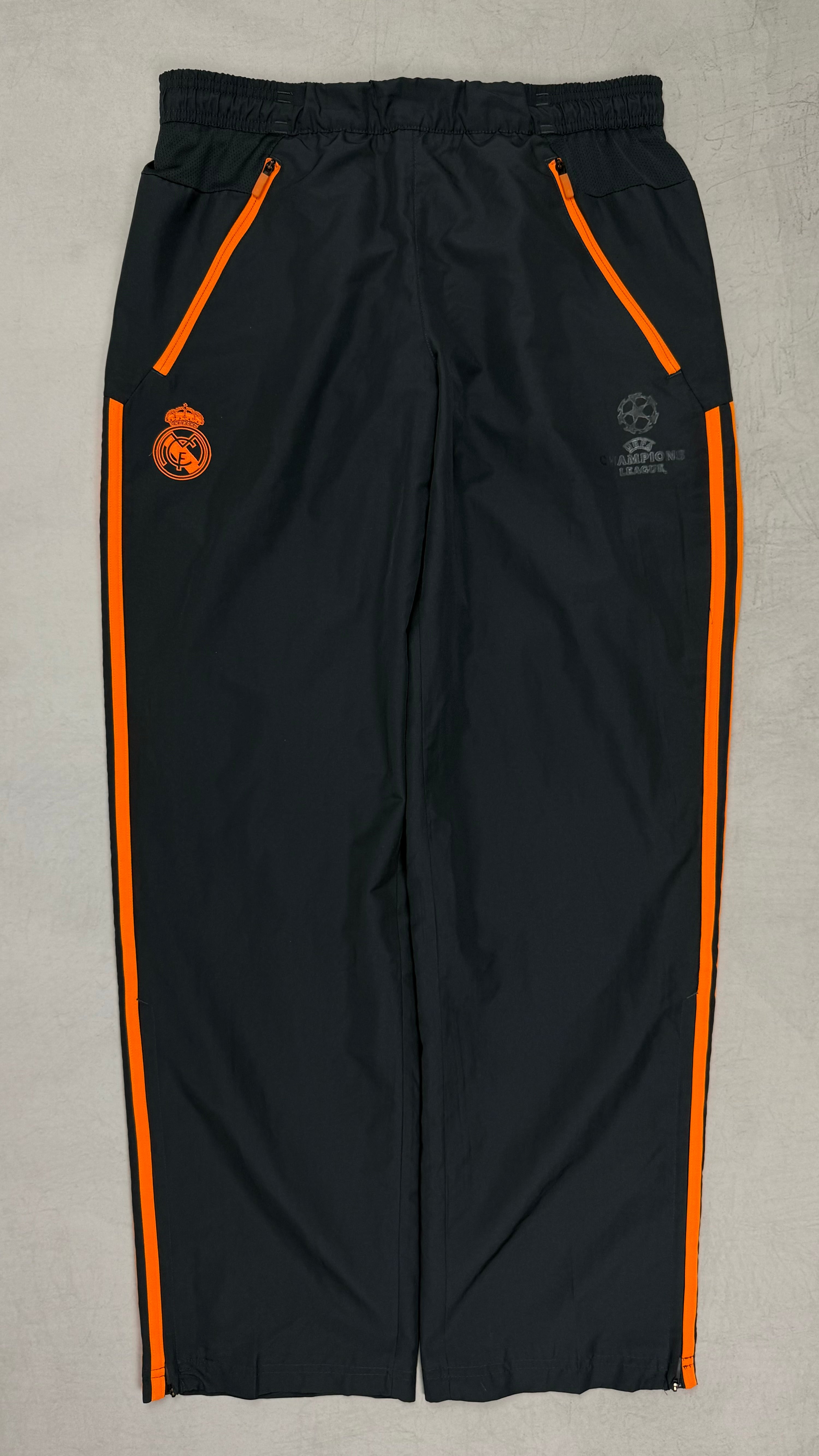 Adidas Real Madrid Champions League Tracksuit M - 86.airsteals