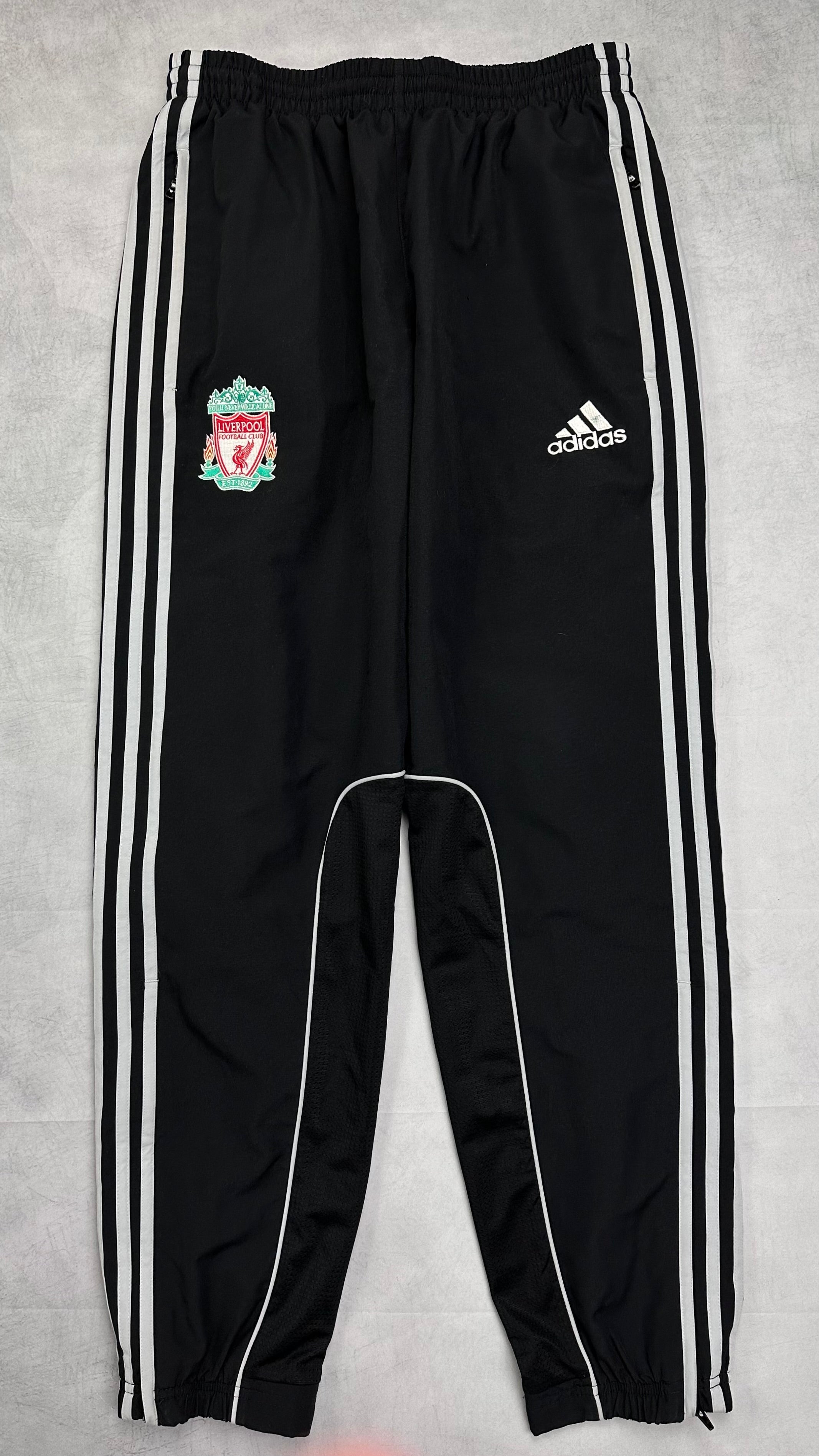 Adidas Liverpool Tracksuit S - 86.airsteals