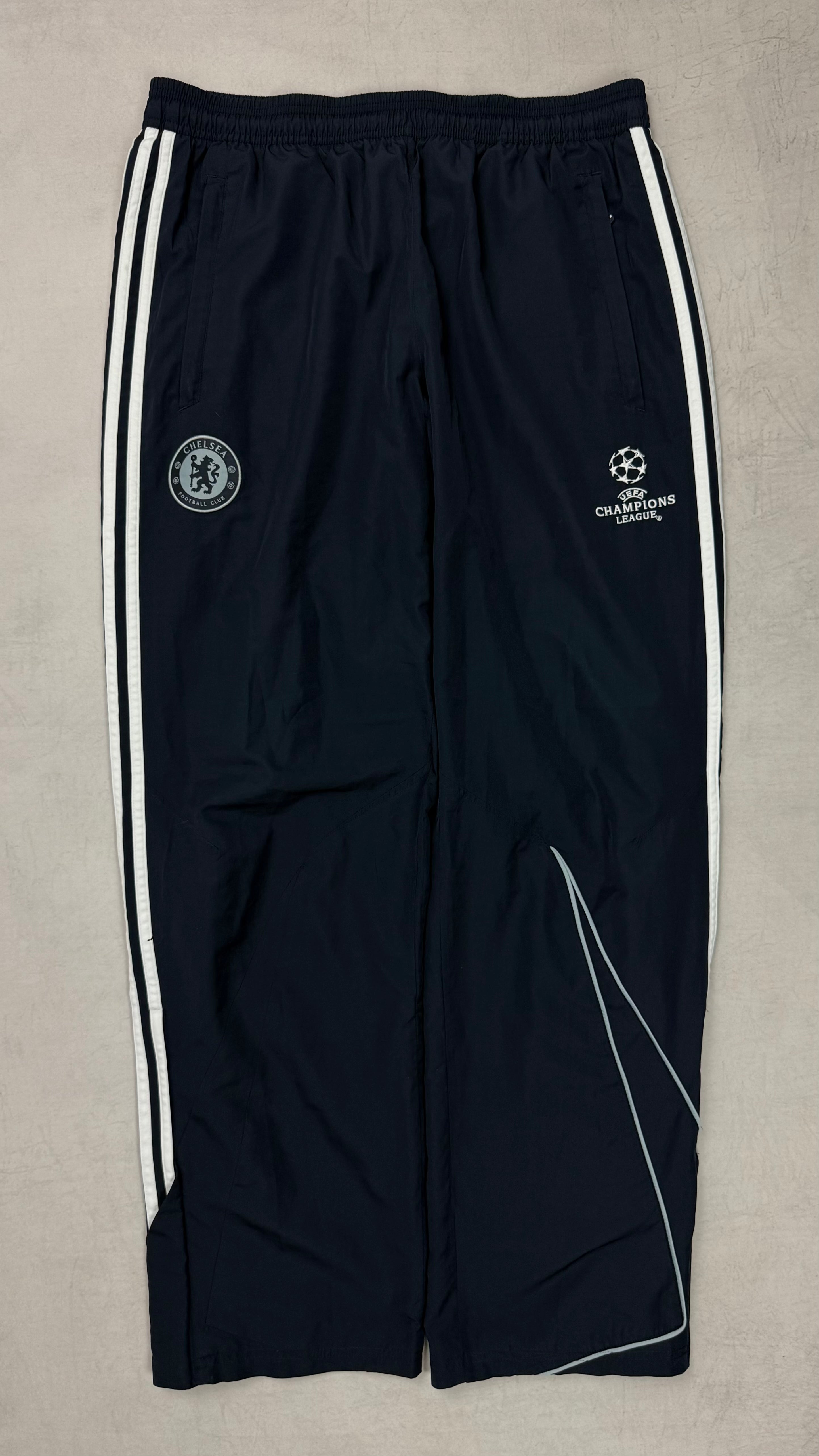 Adidas Chelsea Champions League Tracksuit L - 86.airsteals