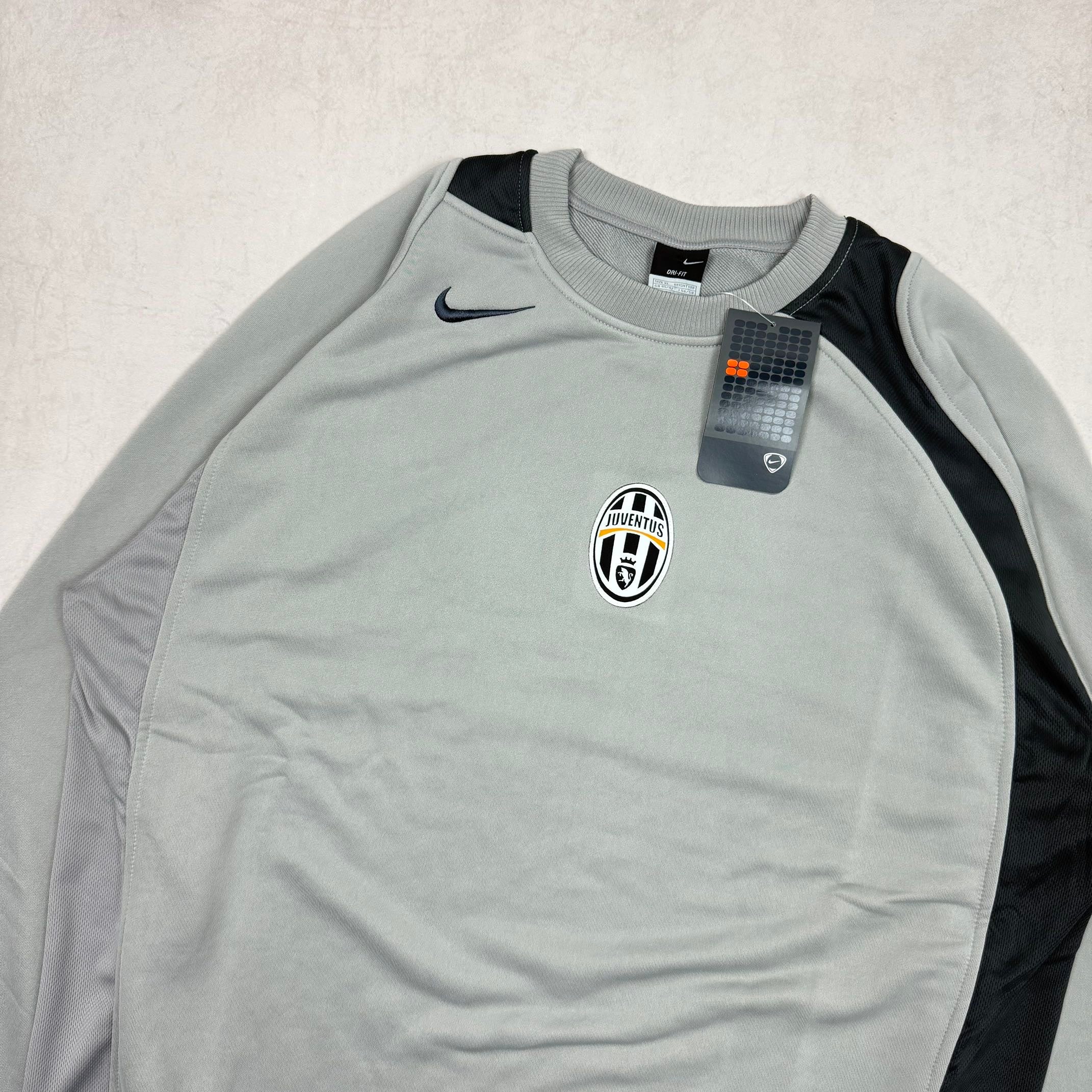 Nike Juventus Turin Total90 2004 Sweater XL NEW WITH TAGS