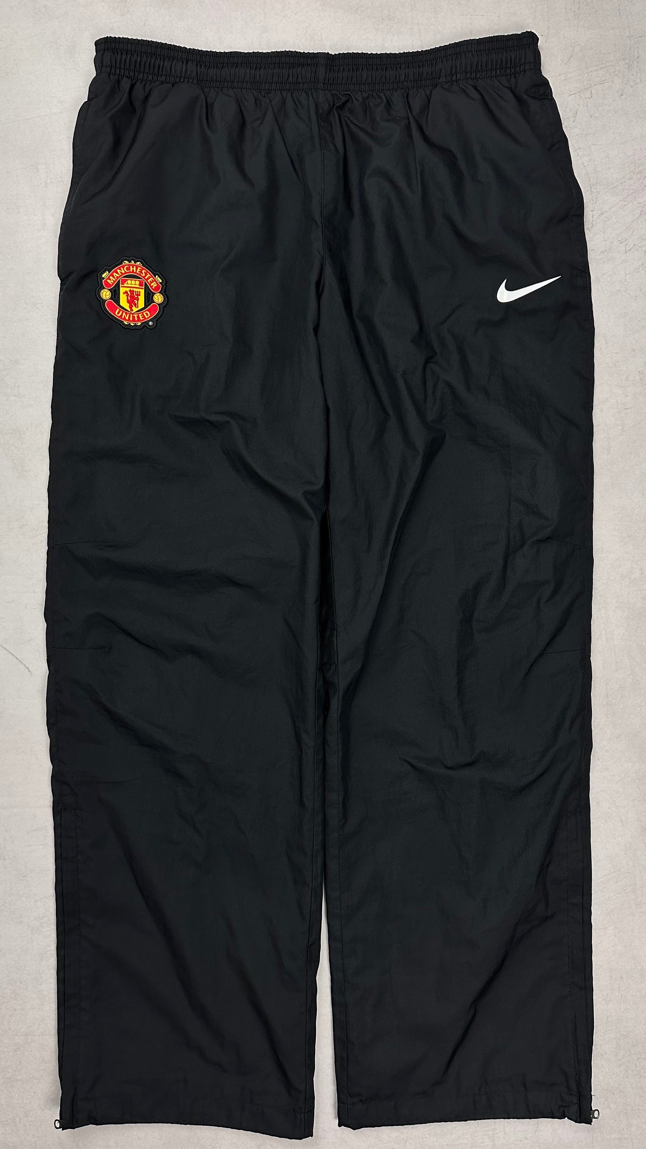 Nike Manchester United Tracksuit L - 86.airsteals