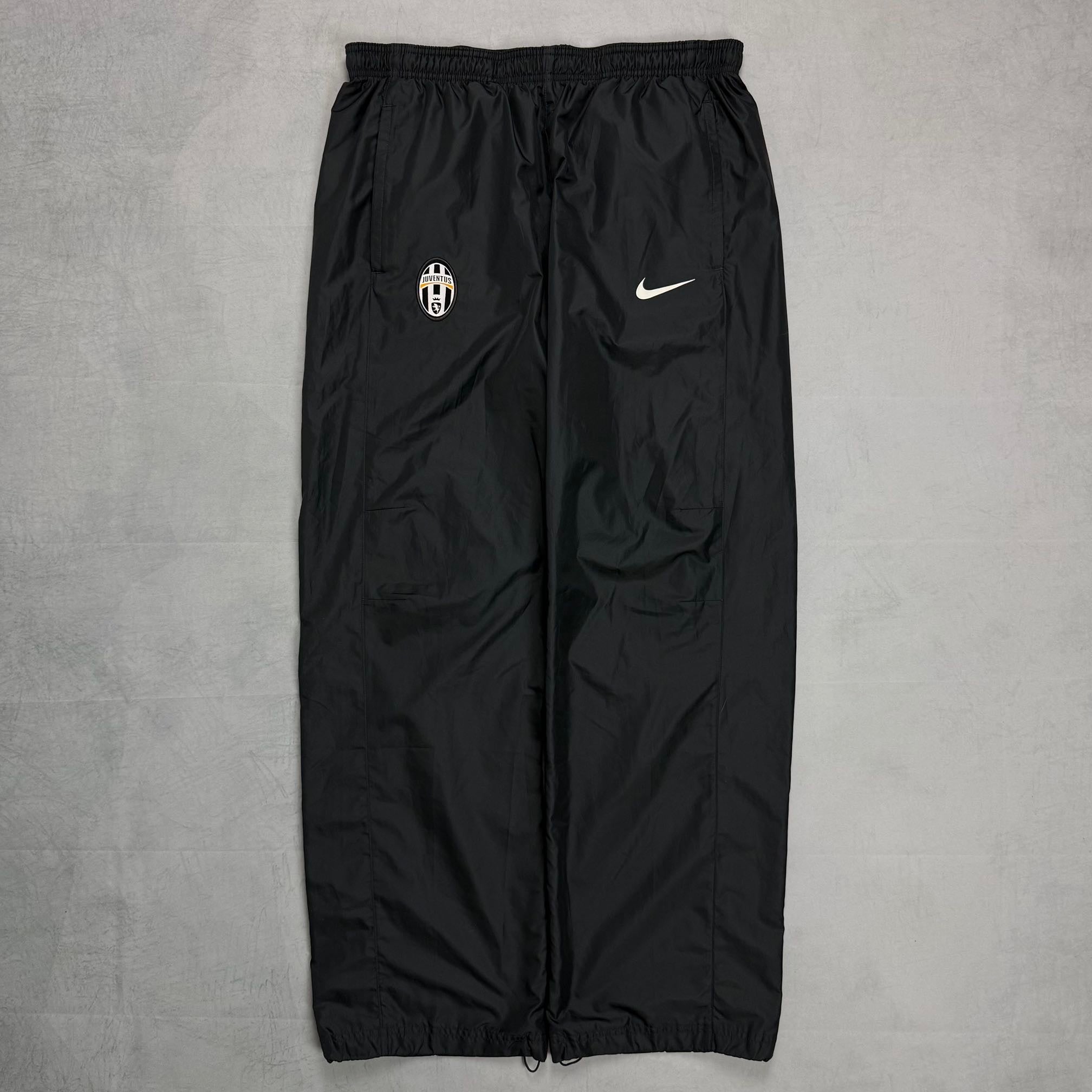 Nike Juventus 2010 Tracksuit L - 86.airsteals